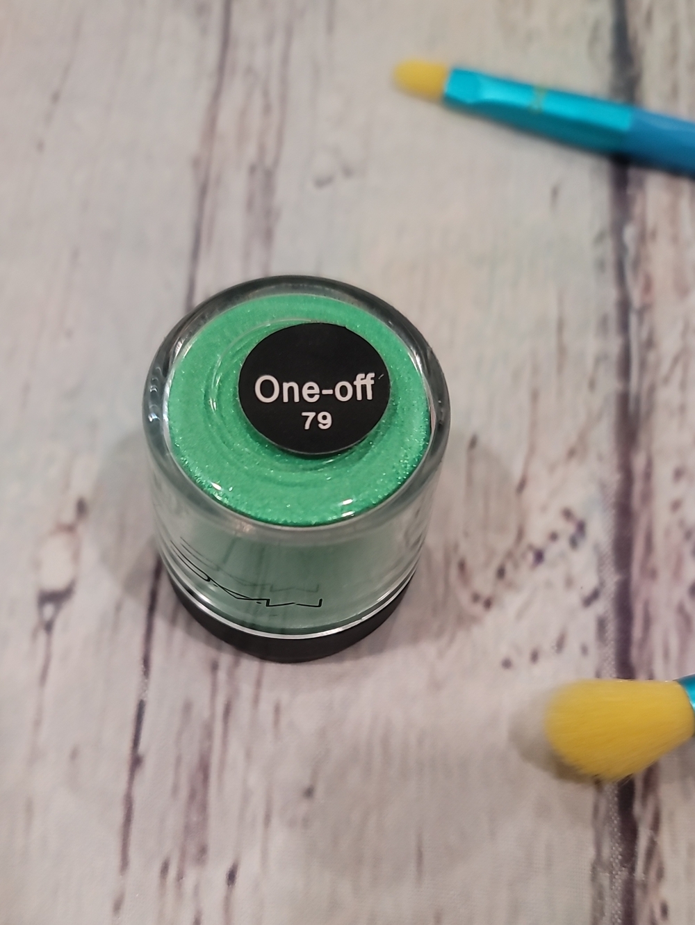 Mac Green Eye Shadow Shimmer - Picture 2 of 5